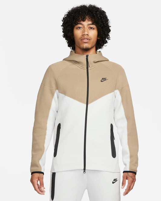 Nike sportswear tech fleece windrunner FB7921-121 Summit White Khaki Nero